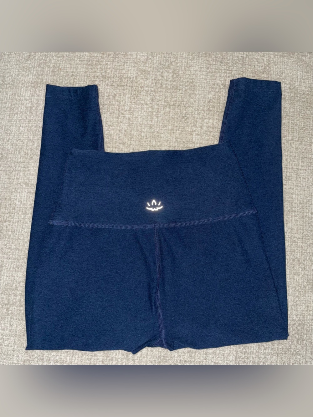 Beyond Yoga Navy High-Waist Performance Pedal Pusher Leggings